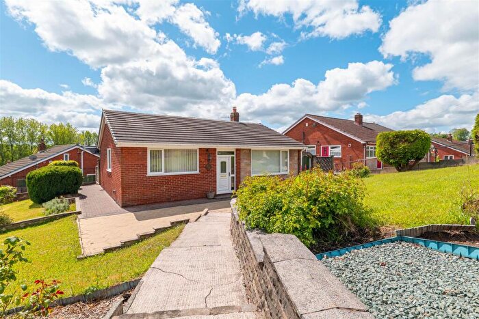 3 Bedroom Detached Bungalow For Sale In Kirkstall Road, Chorley, PR7