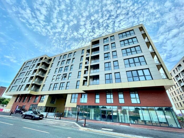 3 Bedroom Duplex To Rent In Adelphi Wharf, Adelphi Street, Salford, Greater Manchester, M3
