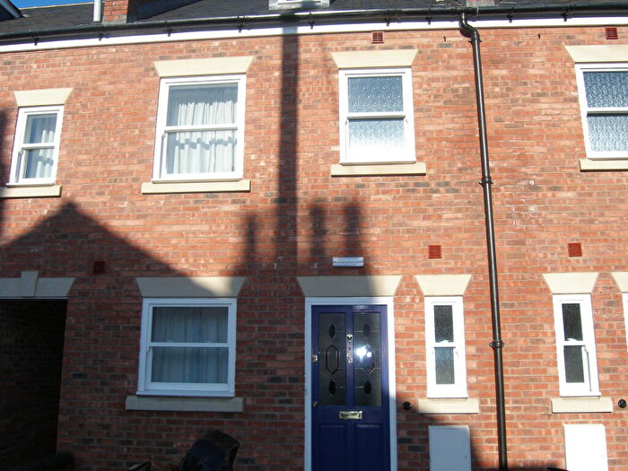 6 Bedroom Terraced House To Rent In Gordon Street, Leamington Spa, CV31