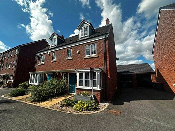 4 Bedroom Semi-Detached House To Rent In Dukes View, Donnington, Telford, Shropshire, TF2