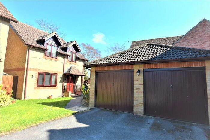 4 Bedroom Detached House For Sale In Limetrees, Chilton, Didcot, OX11