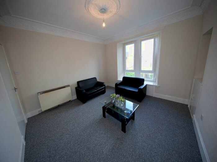 2 Bedroom Flat To Rent In High Street, Lochee, Dundee DD2
