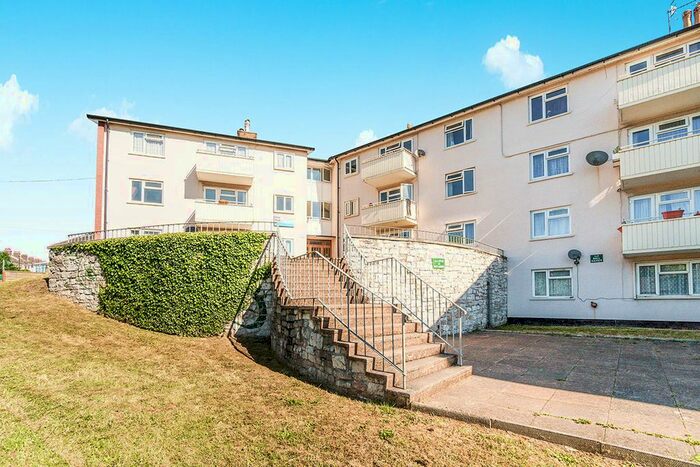 2 Bedroom Flat To Rent In Alma Road, Pennycomequick, Plymouth, PL3