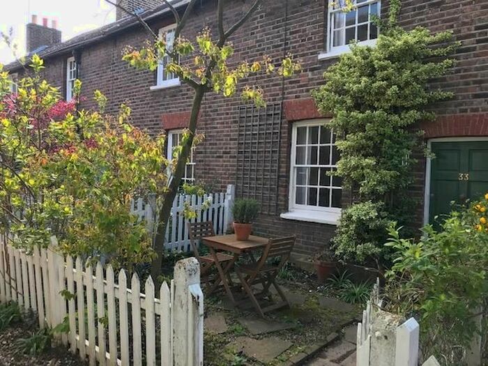 2 Bedroom Terraced House To Rent In Crooked Billet, London SW19