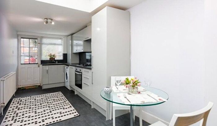 2 Bedroom Terraced House For Sale In Hartfield Crescent, Wimbledon, London, SW19