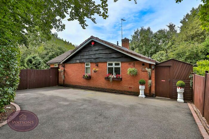 4 Bedroom Detached Bungalow For Sale In Moorgreen, Newthorpe, Nottingham, NG16