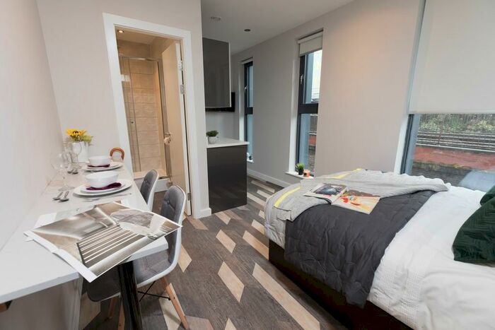 Studio To Rent In Salisbury House, Granby Row, Manchester, Greater Manchester, M1