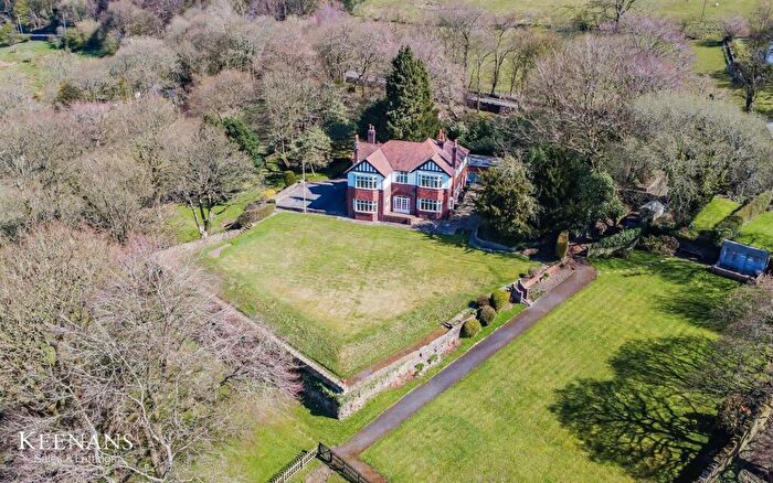 5 Bedroom Detached House For Sale In Bury Road, Rawtenstall, Rossendale, BB4
