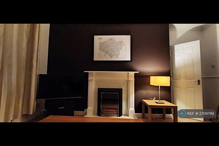 2 Bedroom Flat To Rent In Burnside Avenue, Calderbank, ML6