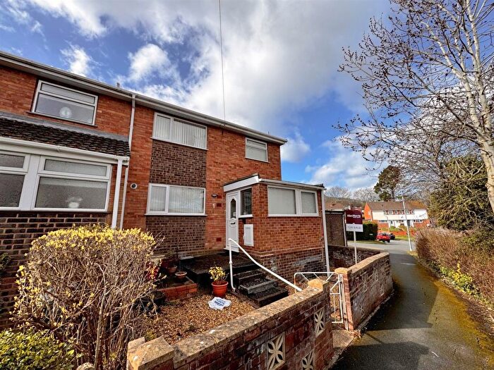 3 Bedroom End Terrace House For Sale In Ashdown Rise, Malvern, WR14