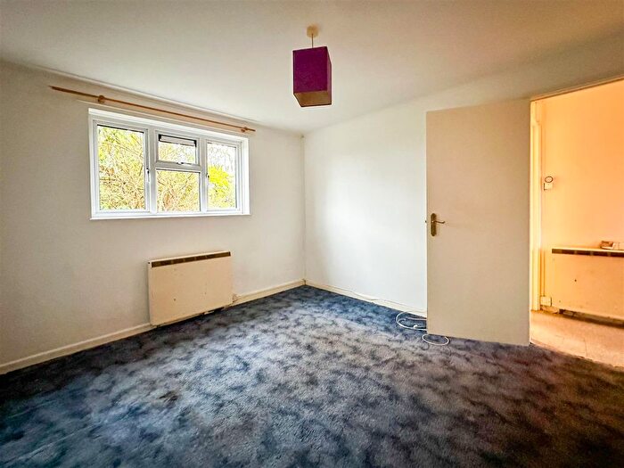 2 Bedroom Bungalow For Sale In Penbothidno, Constantine, Falmouth, TR11