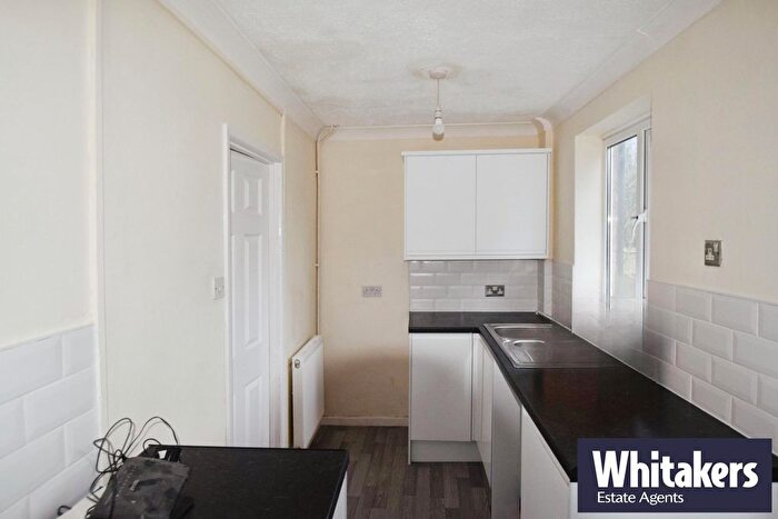 2 Bedroom End Of Terrace House To Rent In Wawne Lodge, Pennine Way, Hull, HU7