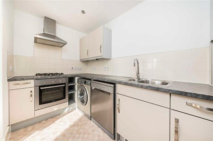 1 Bedroom Flat For Sale In Old Paradise Street, Kennington, SE11