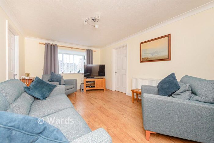 2 Bedroom Detached Bungalow For Sale In Willowside, Snodland, Kent, ME6