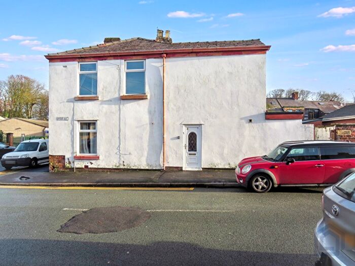 2 Bedroom End Terrace House For Sale In , Dyer Street, Preston, PR4