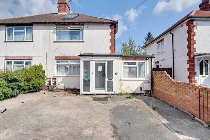 6 Bedroom Semi Detached House For Sale In Nelson Road, Caversham, RG4