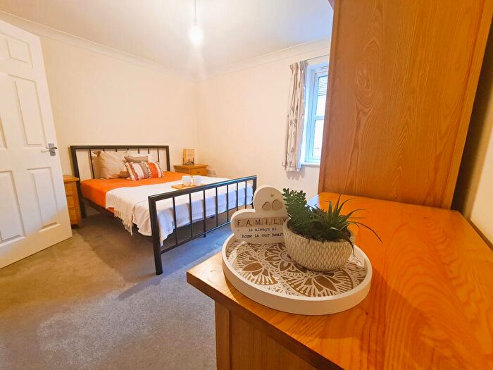 2 Bedroom Apartment To Rent In Abbeygate Court, March, PE15