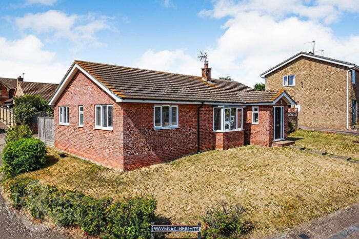 4 Bedroom Detached Bungalow For Sale In Waveney Heights, Brockdish, Diss, IP21