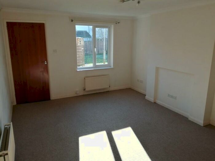 2 Bedroom End Of Terrace House To Rent In Sheldon Drive, Wells, BA5