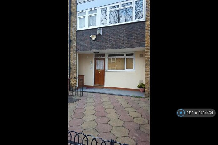 4 Bedroom Maisonette To Rent In Portelet Road, London, E1