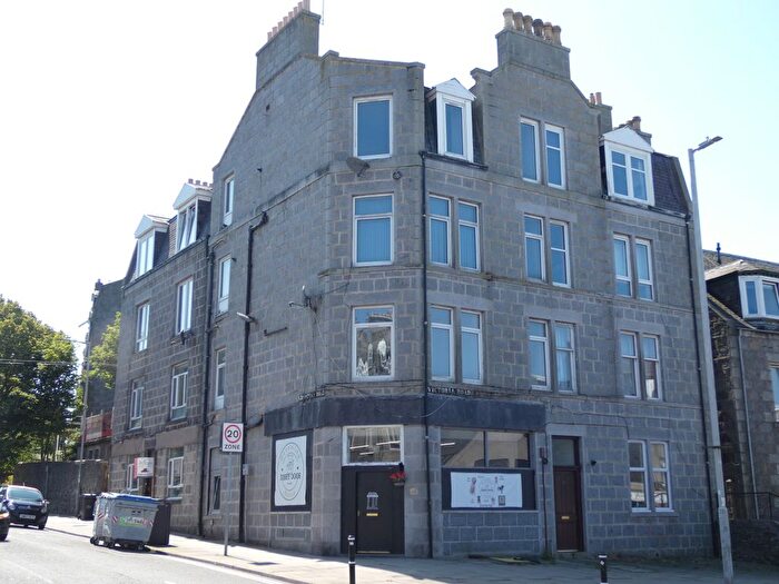 2 Bedroom Flat For Sale In Victoria Road, Aberdeen, AB11