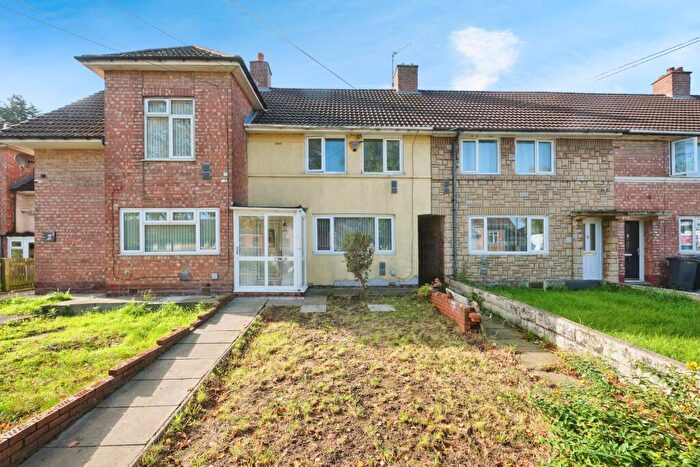 3 Bedroom Terraced House For Sale In Kitts Green Road, Birmingham, West Midlands, B33