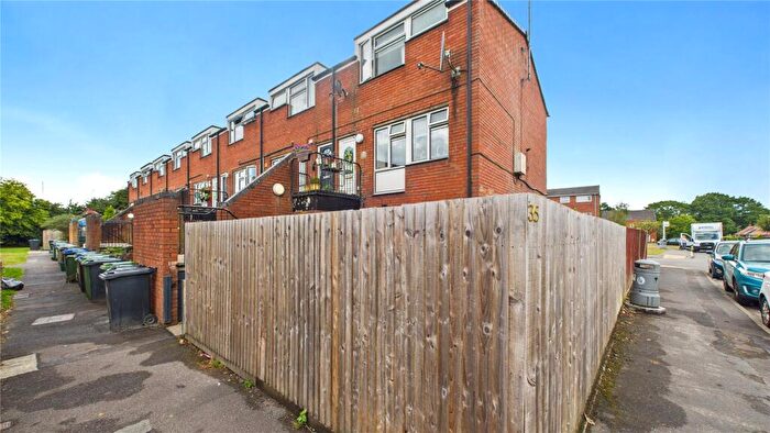 2 Bedroom Maisonette For Sale In Windsor Court Road, Chobham, Woking, GU24