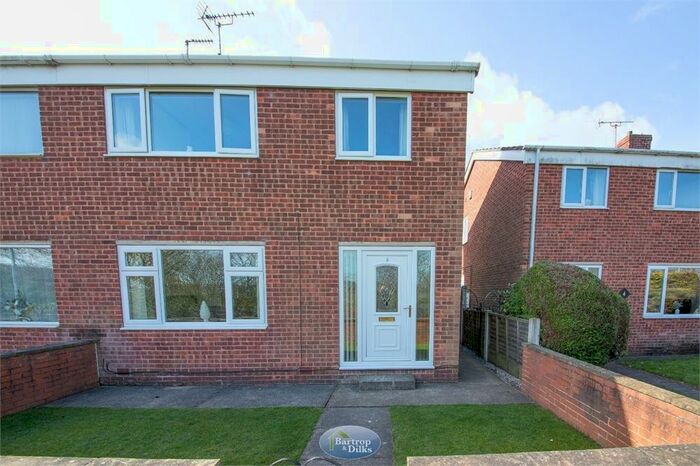 3 Bedroom Semi-Detached House To Rent In Lichfield Close, Worksop, Nottinghamshire, S81