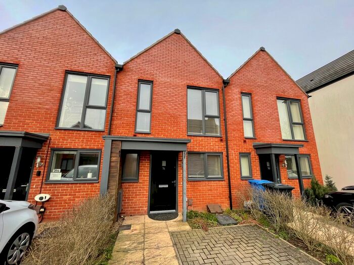 2 Bedroom Town House To Rent In Prince George Drive, Derby, DE22