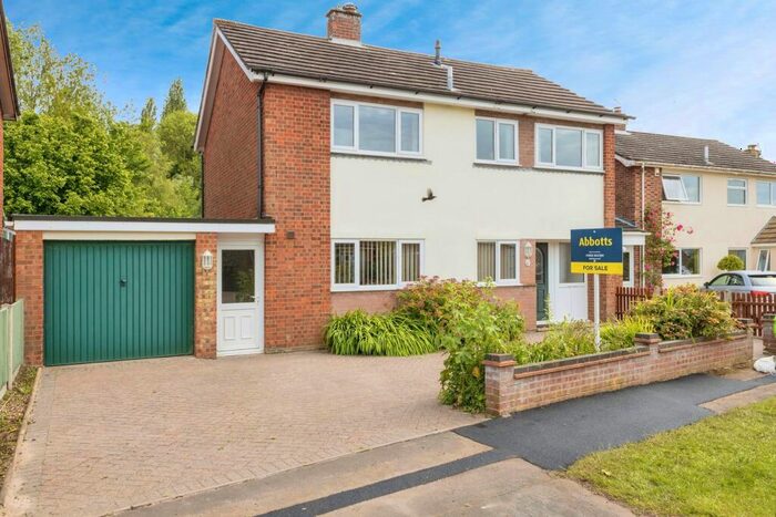 4 Bedroom Detached House For Sale In St. Davids Road, Hethersett, Norwich, Norfolk, NR9