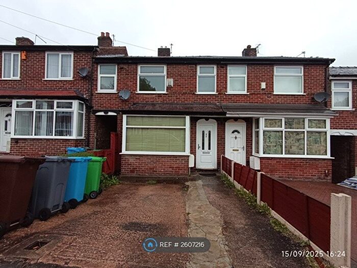 3 Bedroom Terraced House To Rent In Kearsley Road, Manchester, M8