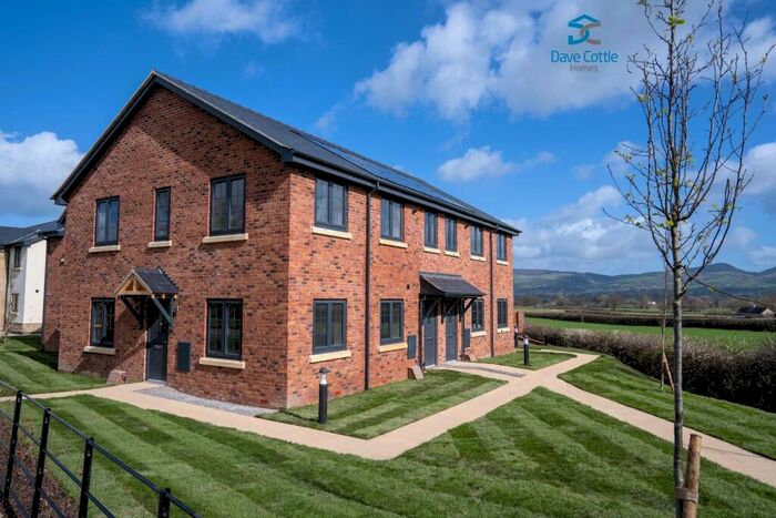 2 Bedroom Apartment For Sale In Apartments, Cae Capel, Pentre Llanrhaeadr, Denbigh, LL16