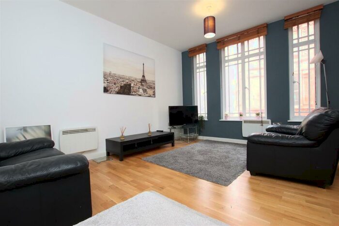 2 Bedroom Flat To Rent In Clare Street, Bristol, BS1