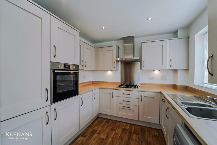 3 Bedroom Semi-Detached House To Rent In Deer Park, Accrington, BB5