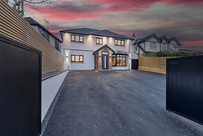 4 Bedroom Detached House For Sale In Crewe Road, Wistaston, Cheshire, CW2