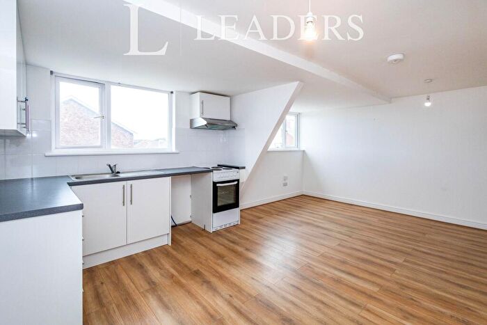 1 Bedroom Apartment To Rent In Creek Road, Hayling Island, PO11