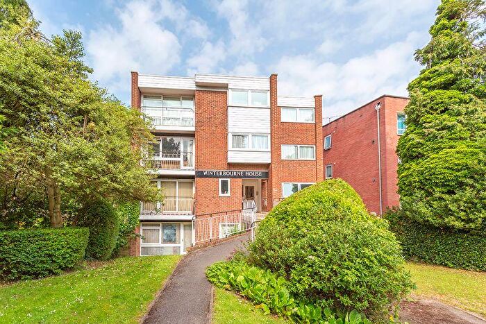 1 Bedroom Flat To Rent In Brighton Road, Sutton, SM2