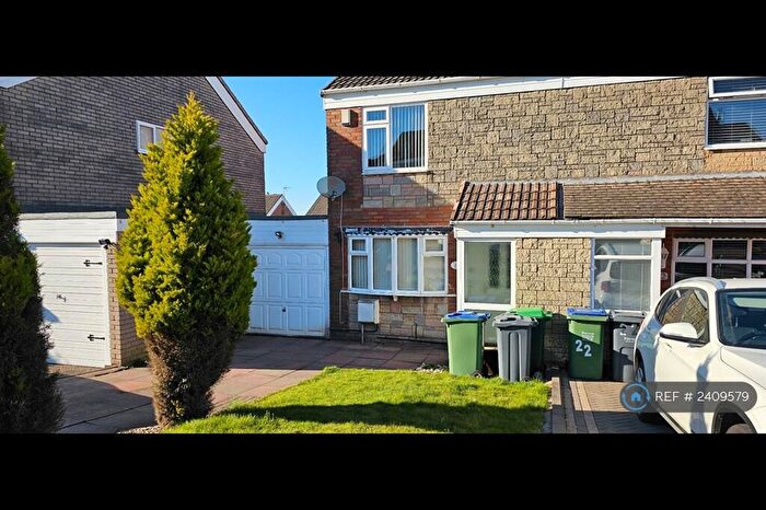 3 Bedroom Semi-Detached House To Rent In Penrice Drive, Oldbury, B69