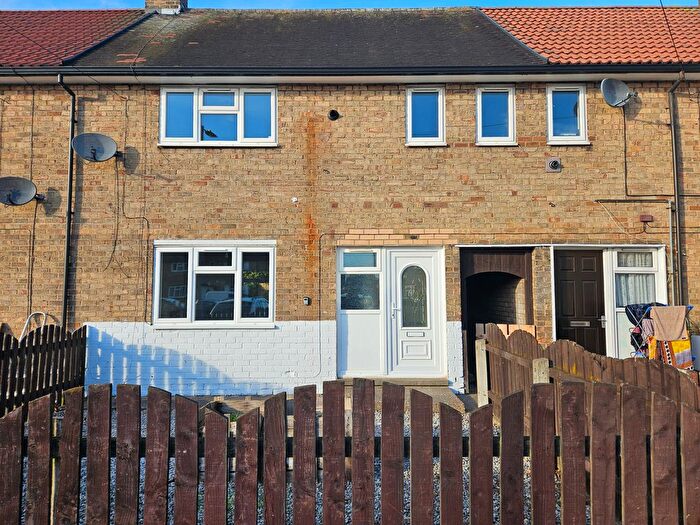 3 Bedroom Terraced House To Rent In Skipwith Close, Hull, HU6