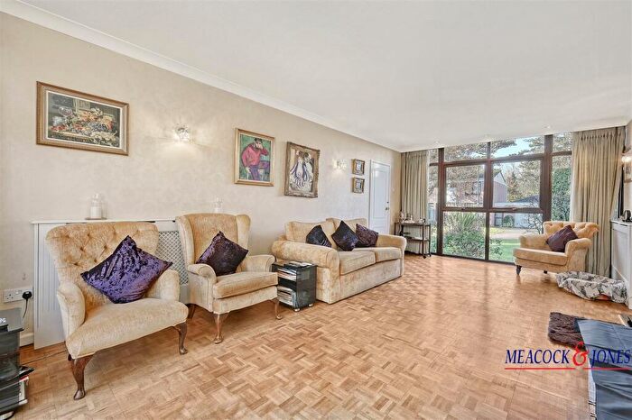 4 Bedroom Detached House For Sale In Tor Bryan, Ingatestone, Essex, CM4