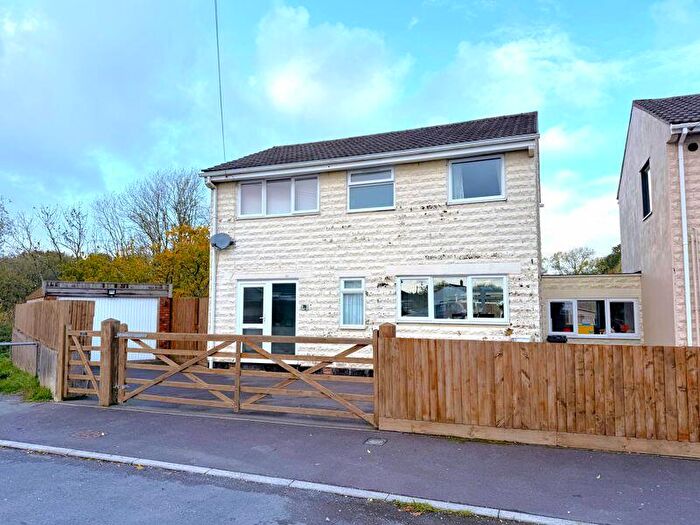 4 Bedroom Detached House For Sale In Mendip Vale, Coleford, BA3