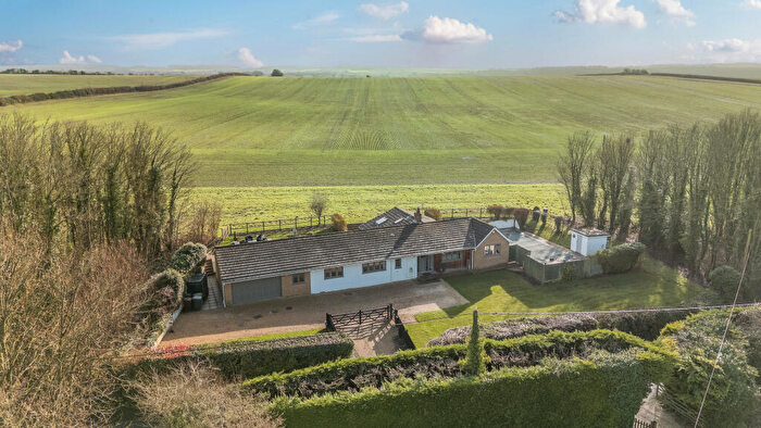 4 Bedroom Detached Bungalow For Sale In Woodmancott, Winchester, SO21