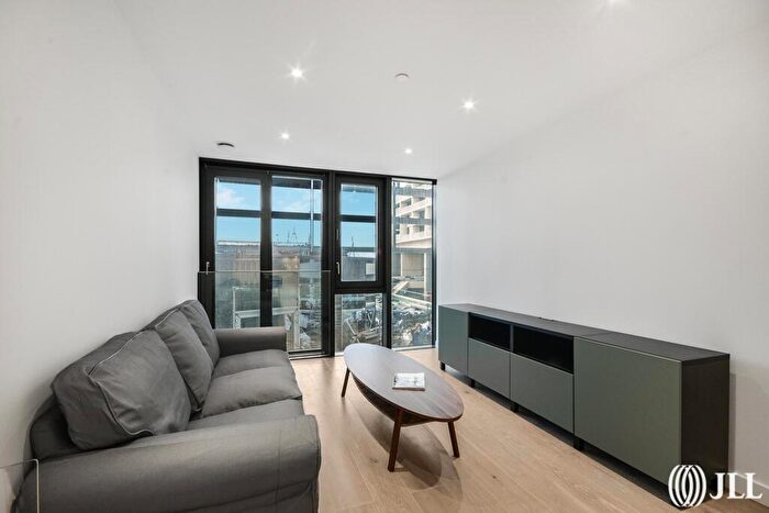 1 Bedroom Apartment To Rent In City North Place Finsbury Park, N4