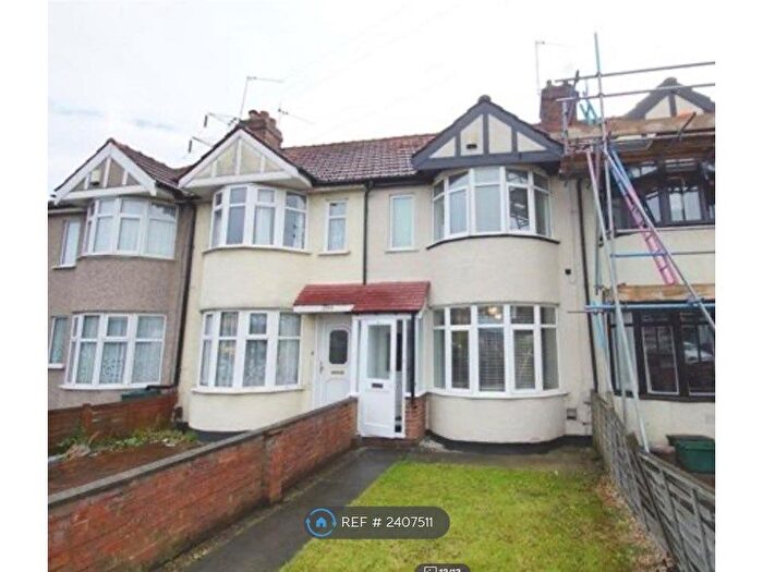 2 Bedroom Terraced House To Rent In Blackfen Road, Sidcup, DA15