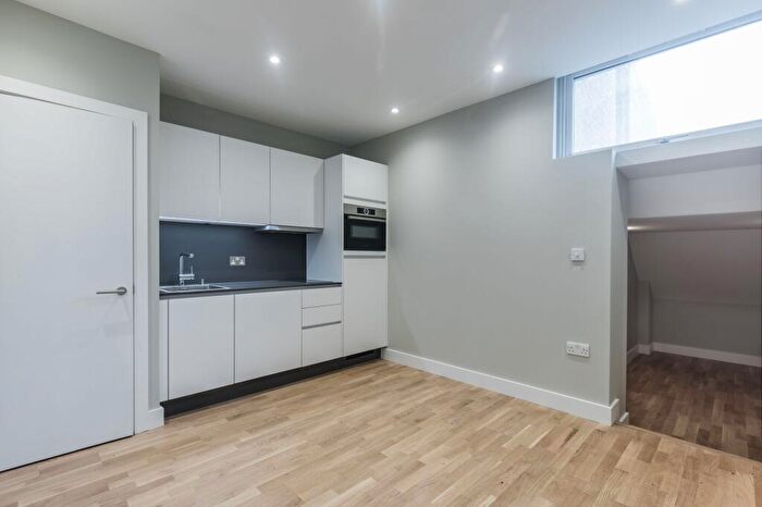 Studio To Rent In Gerard Court, NW2