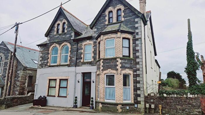 3 Bedroom Flat To Rent In Pengelly, Delabole, PL33