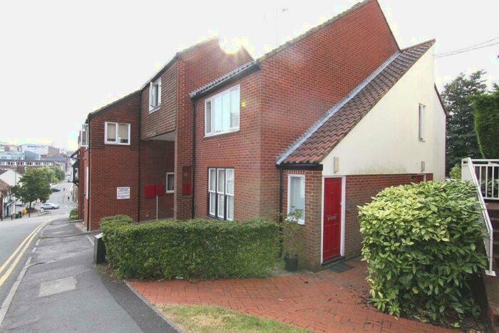 1 Bedroom Apartment To Rent In Guildford, GU2