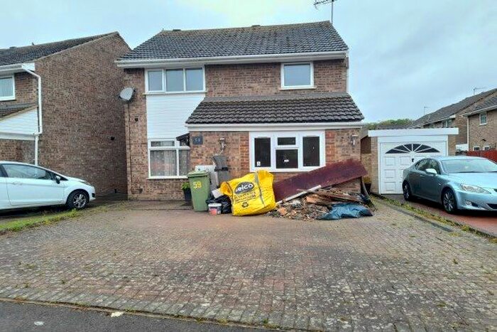 5 Bedroom Property To Rent In Calluna Drive, Milton Keynes, MK3