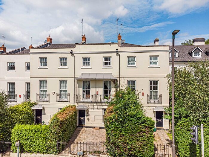 4 Bedroom Terraced House For Sale In Old Bath Road, Cheltenham, GL53