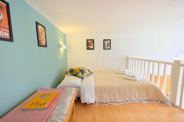 Studio To Rent In Penywern Road, London, SW5